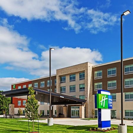 Holiday Inn Express & Suites - Parsons By Ihg Luaran gambar
