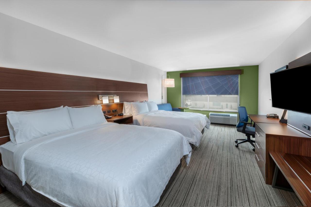 Holiday Inn Express & Suites - Parsons By Ihg Luaran gambar