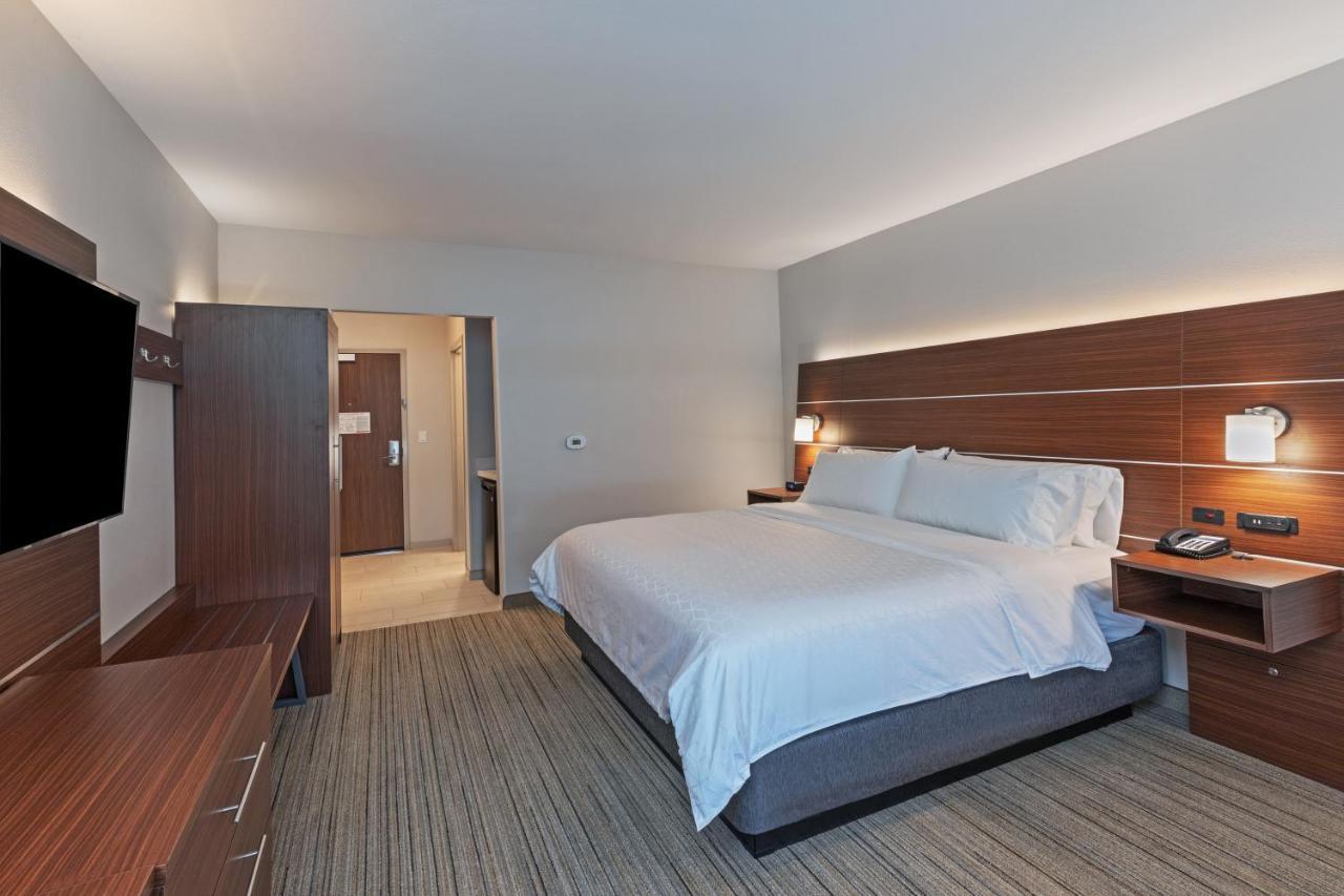 Holiday Inn Express & Suites - Parsons By Ihg Luaran gambar