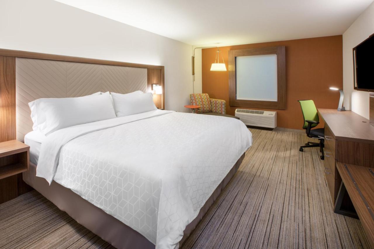 Holiday Inn Express & Suites - Parsons By Ihg Luaran gambar